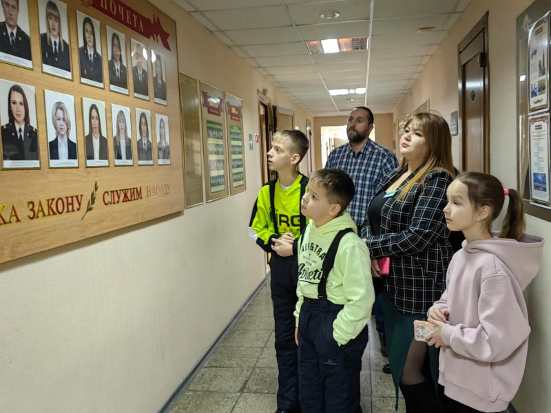 В дни осенних каникул полицейские и общественники проводят мероприятия для детей